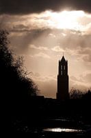 De Domtoren onder een dreigende lucht.