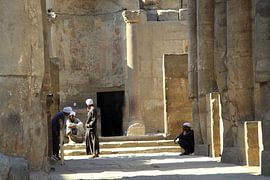 Tempel van Luxor  by Jolanta Mayerberg