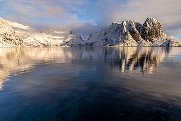 Paysage d'hiver aux Lofoten, Norvège sur Franca Gielen