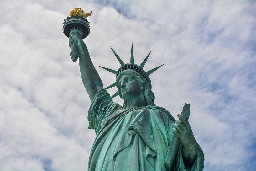 Statue of Liberty by Hello Pompoyo