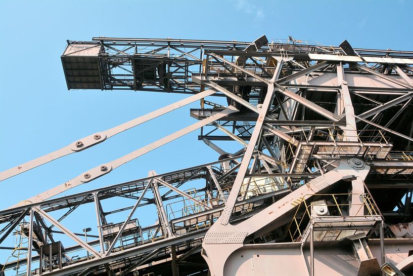Former coal excavator in the former Golpa-Nord open-cast mine near Gräfenhainichen by Heiko Kueverling