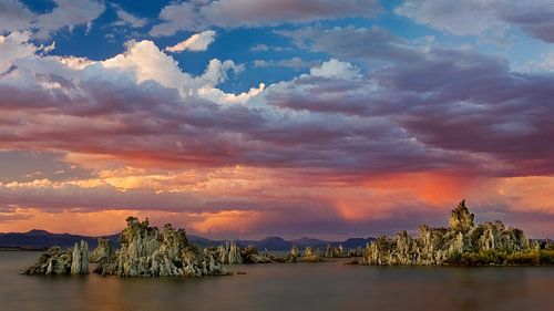 Zonsondergang bij Mono Lake