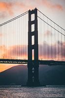 Golden Gate Bridge bij zonsondergang
