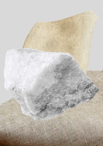 Collage aus Stoffen und Edelsteinen