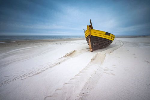 Boot op het strand