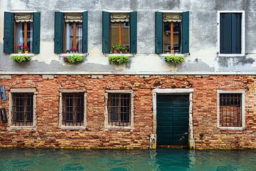 Historische Gebäude in der Altstadt von Venedig