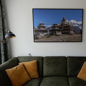 Klantfoto: Stupas in de Himalaya Nepal van Tessa Louwerens, op canvas