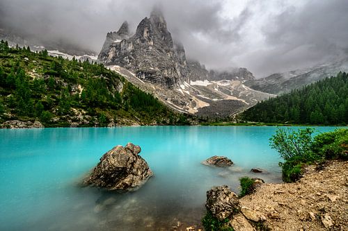 Lago di Sorapis in the Dolomites during an overcast springtime d by Sjoerd van der Wal Photography