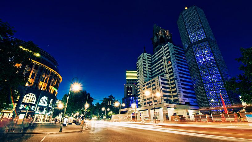 Berlin – Kurfuerstendamm / Breitscheidplatz by Alexander Voss
