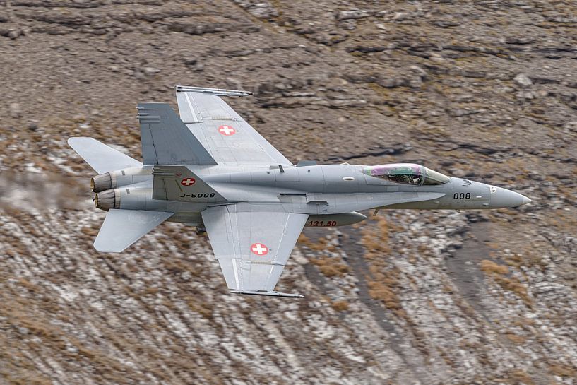 Boeing F/A-18C Hornet suisse. par Jaap van den Berg