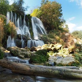 Kravica watervallen Bosnië-Herzegovina van Ryan FKJ