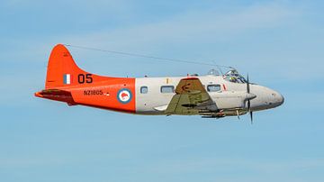 De Havilland D.H. 104 Dove. by Jaap van den Berg