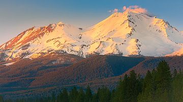 Sunset at Mount Shasta, California