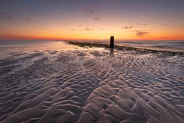 Beach at Sint Maartenszee - Sunset with pole in the surf by KB Design & Photography (Karen Brouwer)