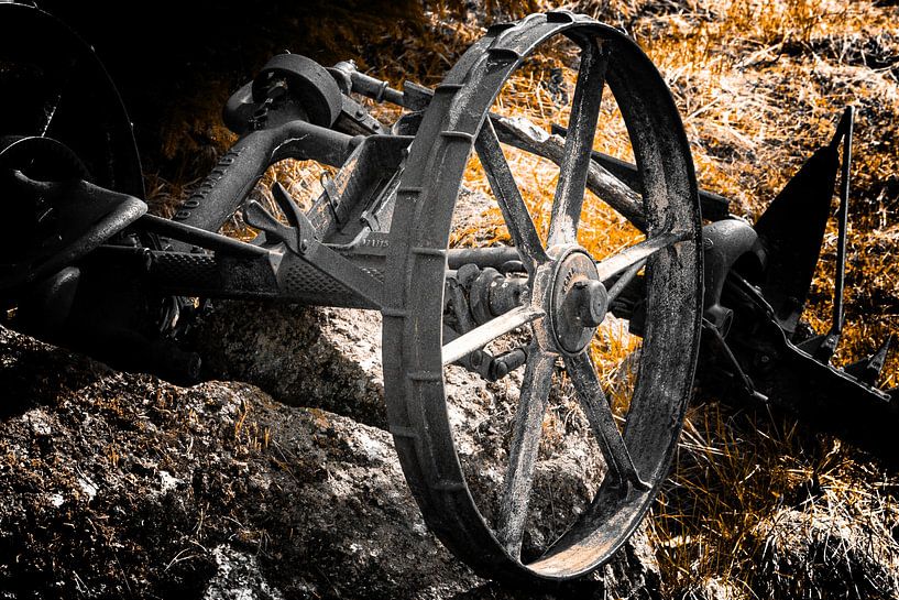 Old Wheel by Torfinn Johannessen