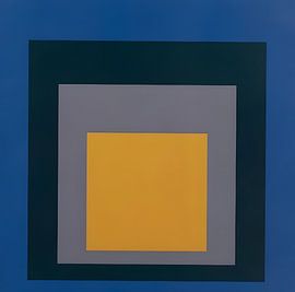 Josef Albers - Hommage an das Quadrat, blau, dunkelgrün, grau, gelb . hohe Auflösung von Vivanne