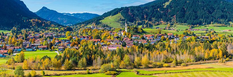 Pfronten dans l'Allgäu par Walter G. Allgöwer