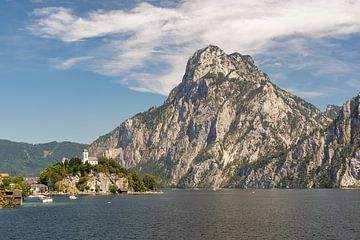 Au lac Traunsee en Autriche sur Michael Valjak