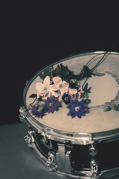 De band, Trommel van met Jessica / Fotostudio Drachten