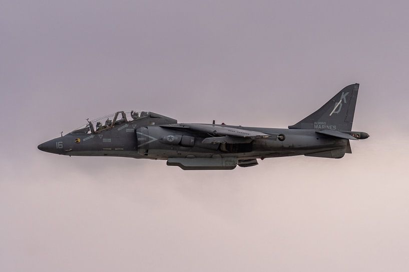 McDonnell Douglas TAV-8B Harrier. van Jaap van den Berg