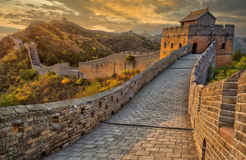 Sonnenuntergang an der Chinesischen Mauer bei Peking von Chi