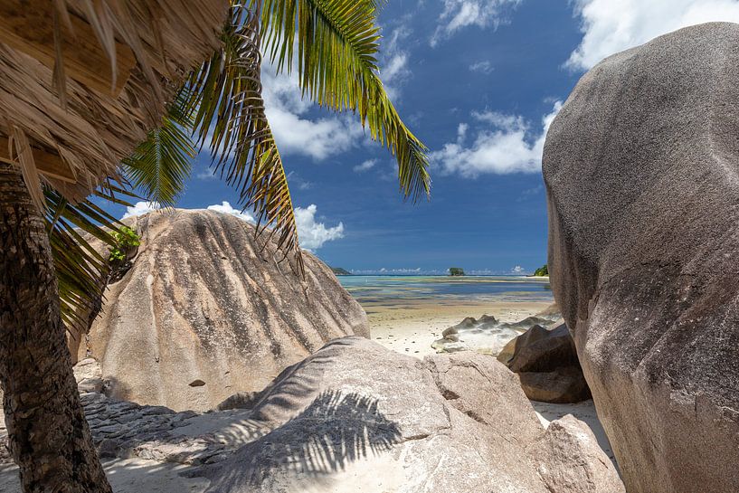 Strand auf der Seychellen Insel La Digue von Reiner Conrad