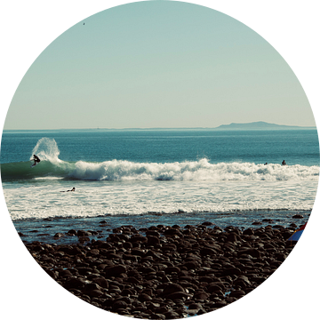 Surfing California van Bas Koster