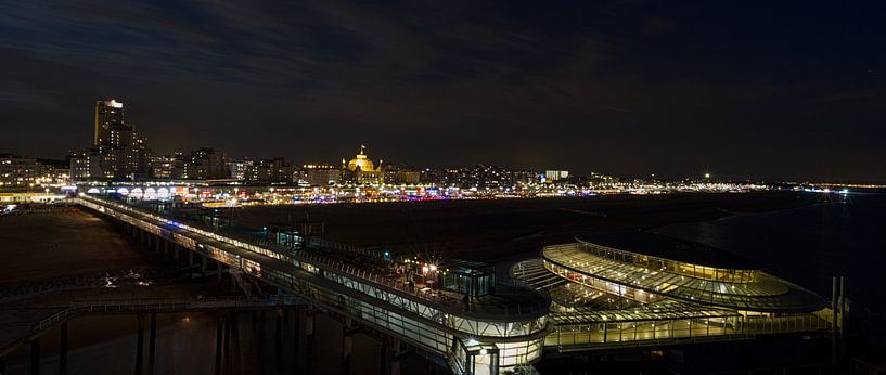 Scheveningen bij nacht by Leanne lovink