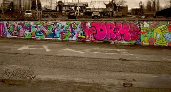 NDSM-werf oude scheepswerf dok graffitimuur