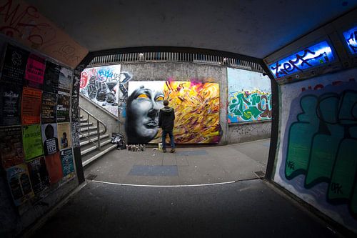 Urban graffiti in de metro