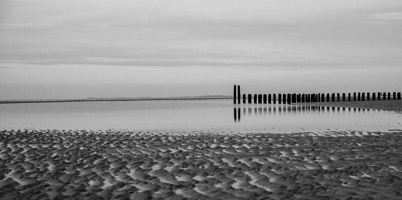 Soothing sea by Astrid Brenninkmeijer