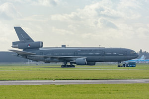 Eine McDonnell Douglas KDC-10 der Königlichen Niederländischen Luftwaffe, die T-264 