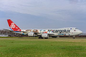 Cargolux Airlines Boeing 747-8 in Cutaway-Lackierung. von Jaap van den Berg