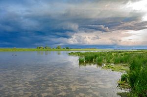 Gewitterwolken nähern sich über dem Reevediep