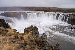 La chute d'eau de Goðafoss en Islande