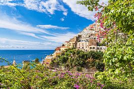 Blick auf Positano an der Amalfiküste in Italien von Rico Ködder