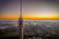 Goese TV toren tijdens zonsopkomst