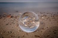 Crystalball am Strand von Marc-Sven Kirsch Miniaturansicht
