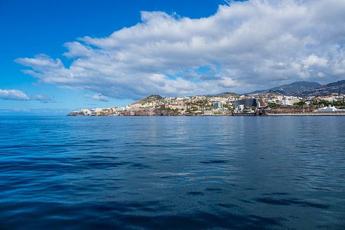 Blick auf die Stadt Funchal auf der Insel Madeira