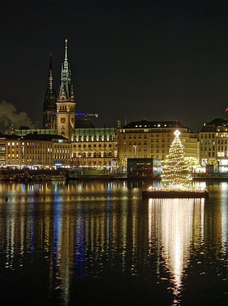 Hamburg by Hello Pompoyo