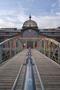 De oude visafslag in staand formaat - Prachtig Hamburg