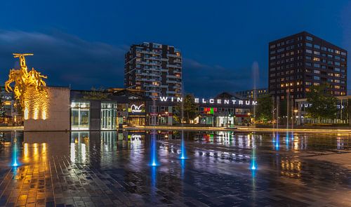 Avondlicht op het Raadhuisplein