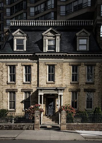 No 73 Simcoe St 2 Color Version sur The Learning Curve Photography