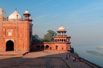 Agra: Taj Mahal von Maarten Verhees