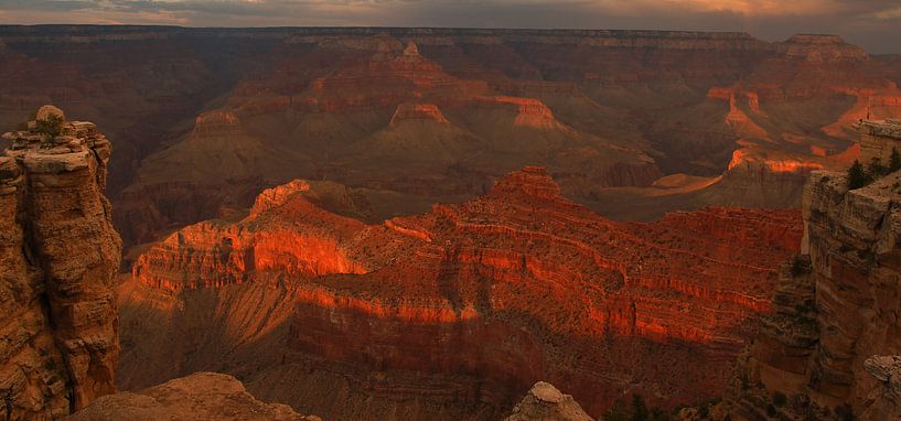 Grand Canyon Sunset van Michiel Heuveling