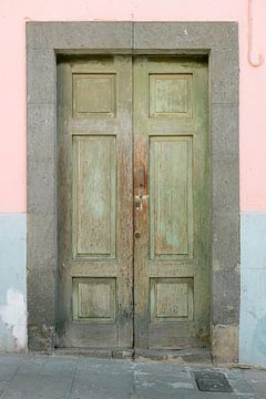 Oude groene deur Gran Canaria | Fotoprint Canarische Eilanden reisfotografie van HelloHappylife