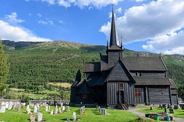 Église en bâton à Lom sur Bettina Schnittert