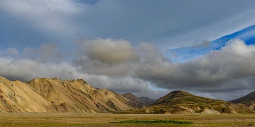 Panoramisch uitzicht langs de Landmannaleið weg naar Fjallabak Natuur
