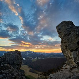 Dramatische lucht na zonsondergang in de bergen van WittholmPhotography
