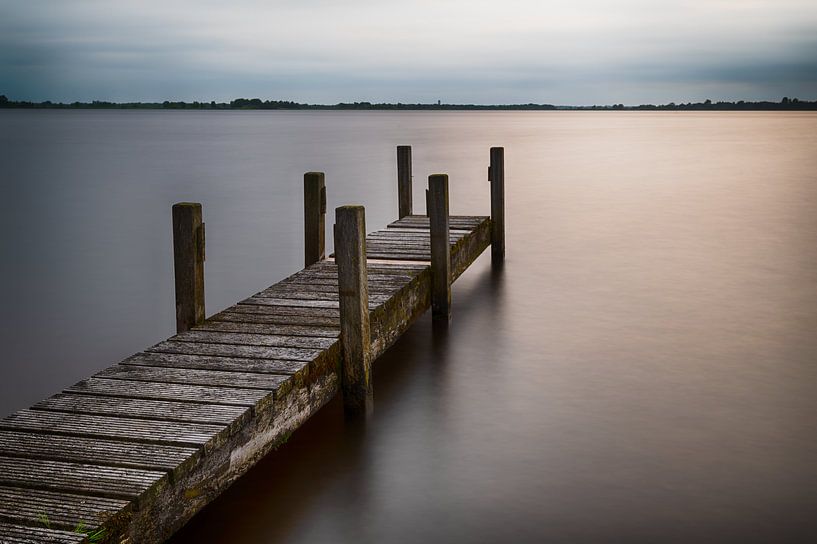 Steg im Abendlicht von Mark Bolijn